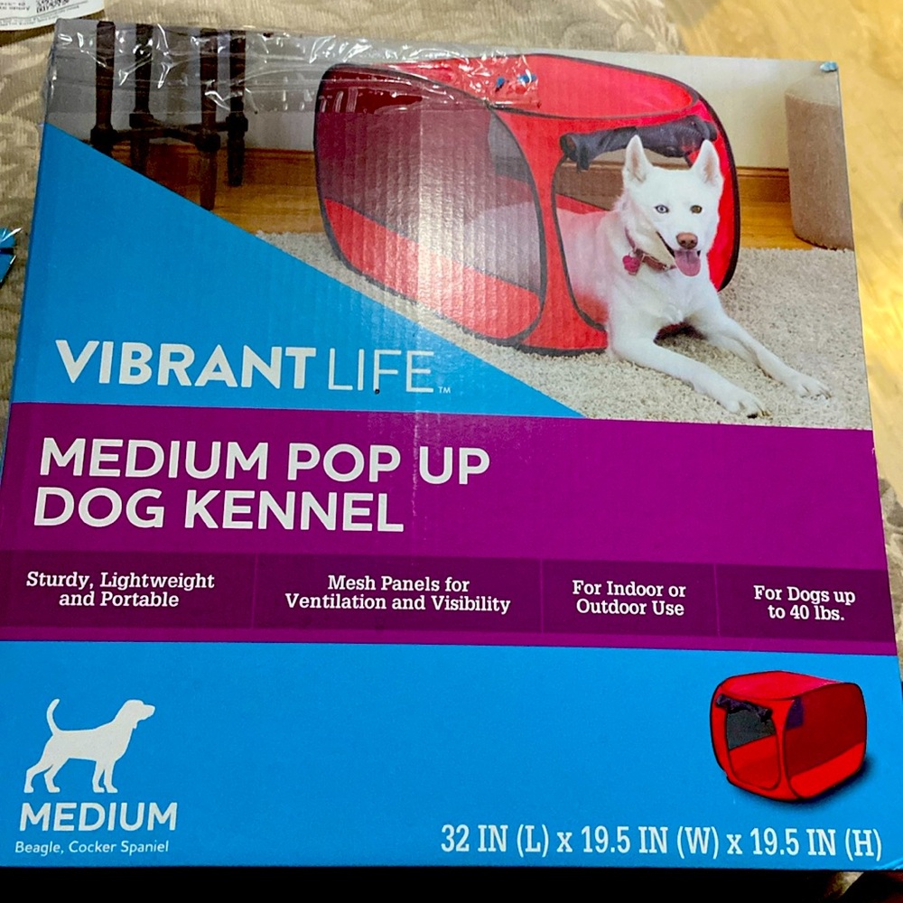 Medium pop up dog kennel